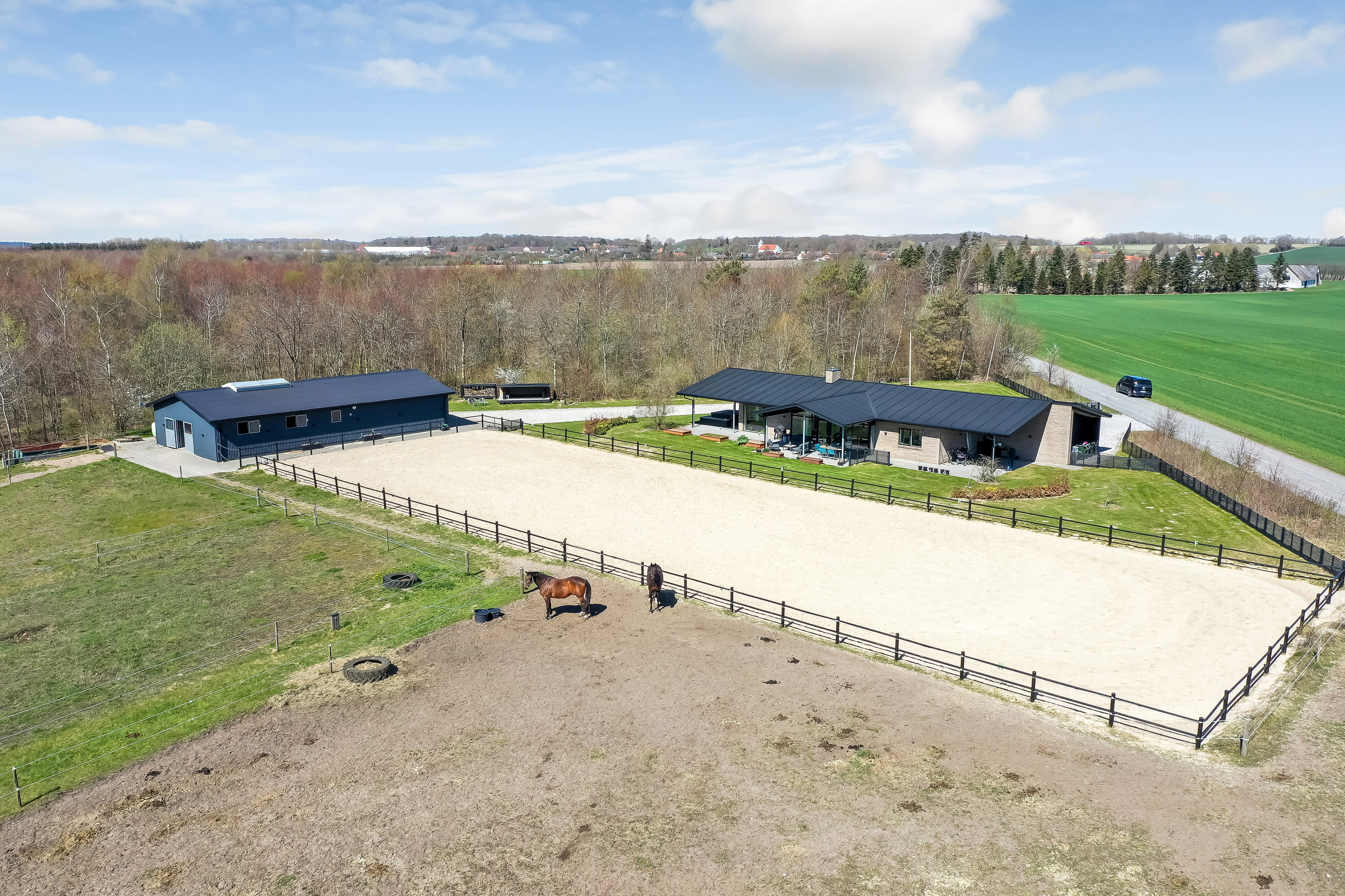 Hobbylandbrug på Fuglslevvej 12 8400 Ebeltoft.
