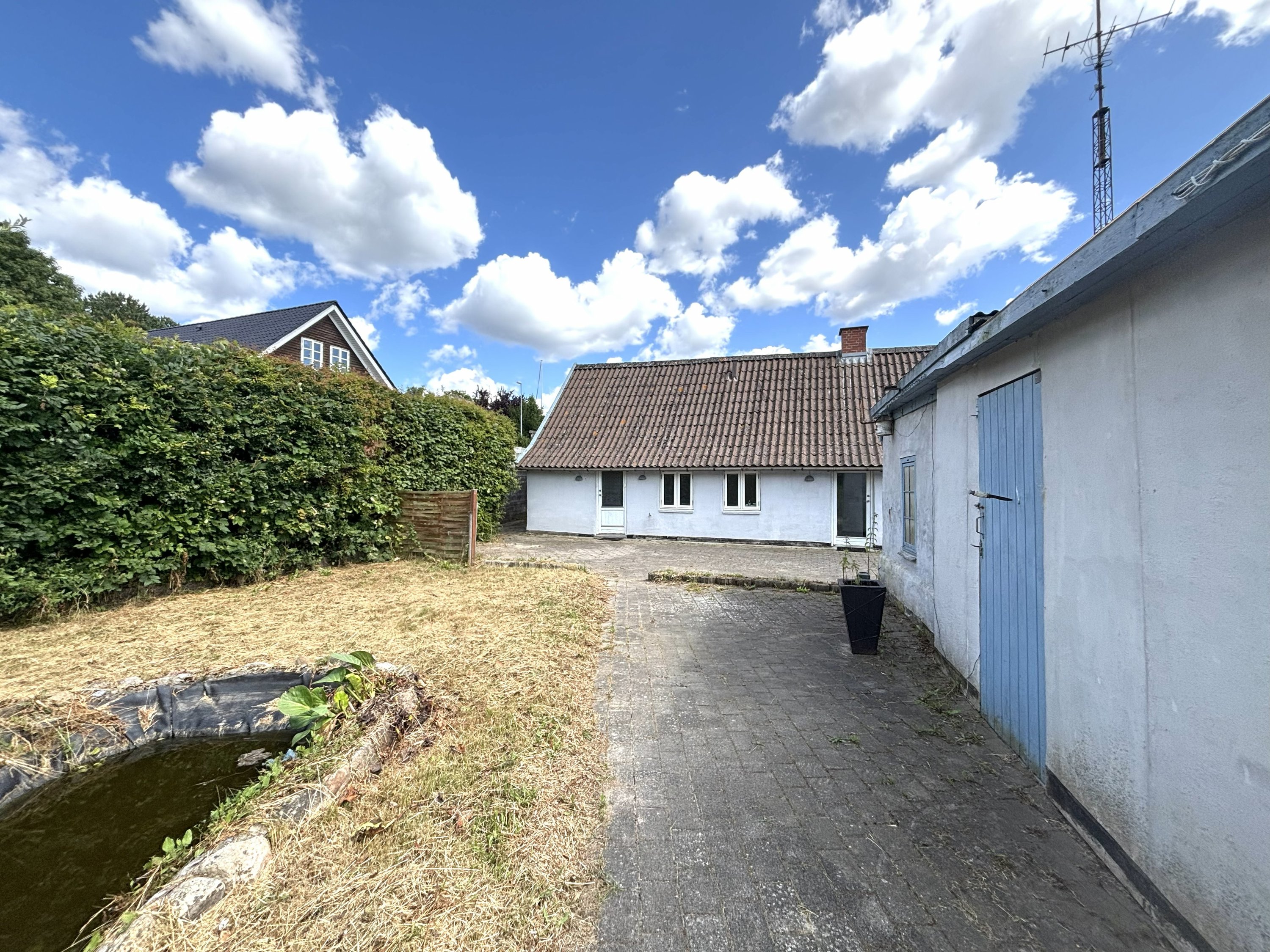 Villa på Kirkevej 34 8544 Mørke.
